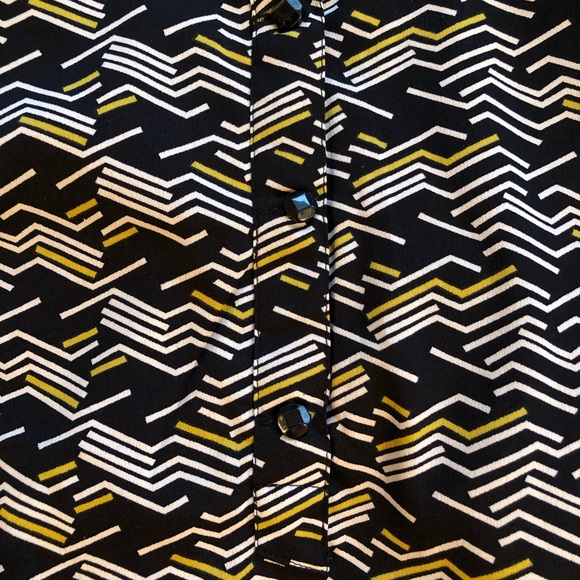 Banana Republic Short Sleeved Top - Picture 3 of 4